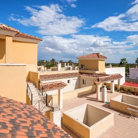 Residential Jardin Del Pintor - La Casa Amarilla Apartment